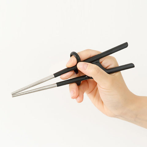 Edison Friends stainless close-up highlighting durable finish and smooth handling for daily use.