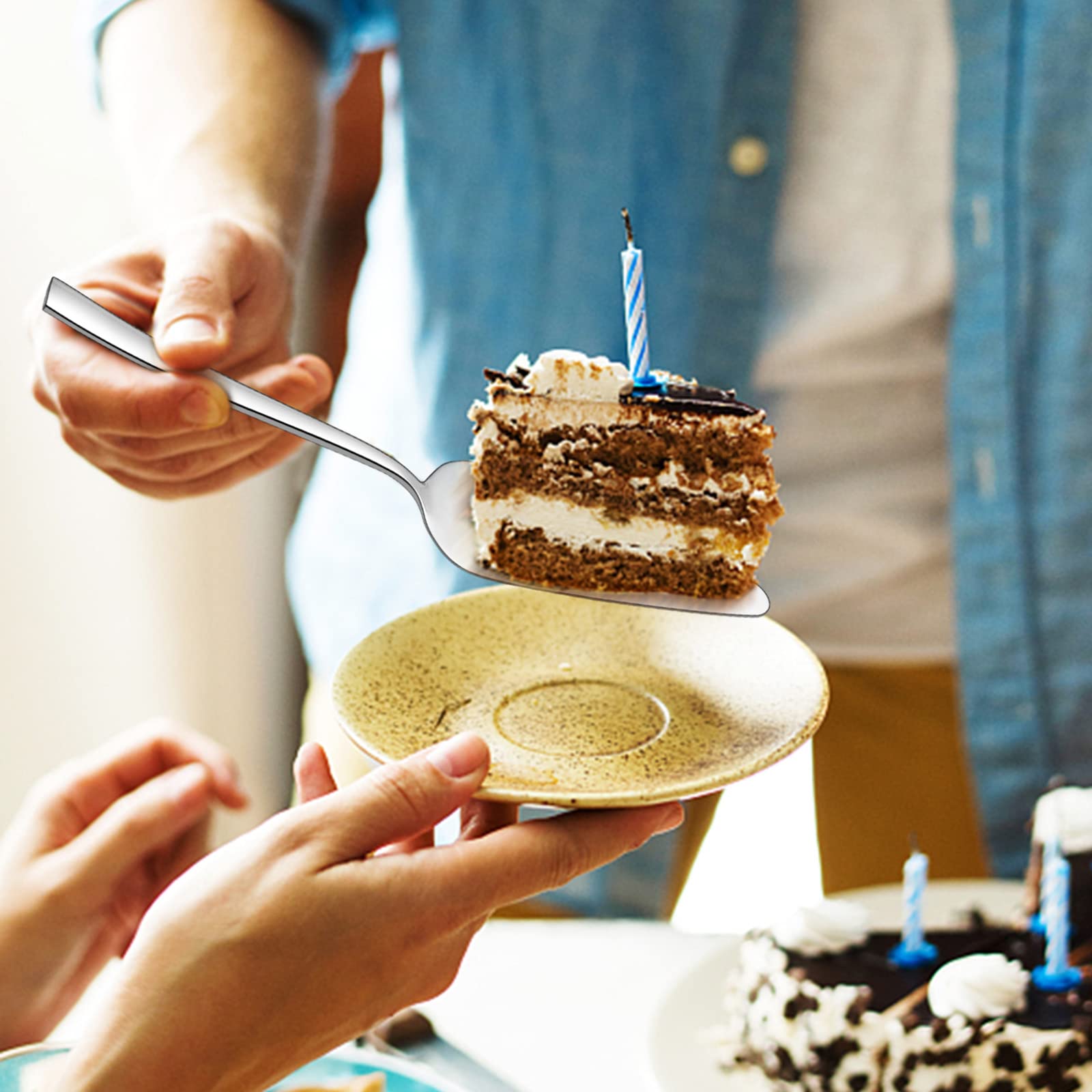 E-far 5-piece set covers cake, pie, cheese, and pastry serving needs