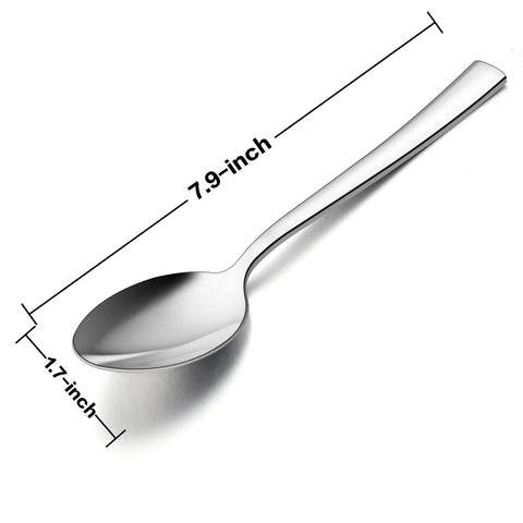 Close-up of E-far dinner spoon showing the mirror polish and smooth edges.