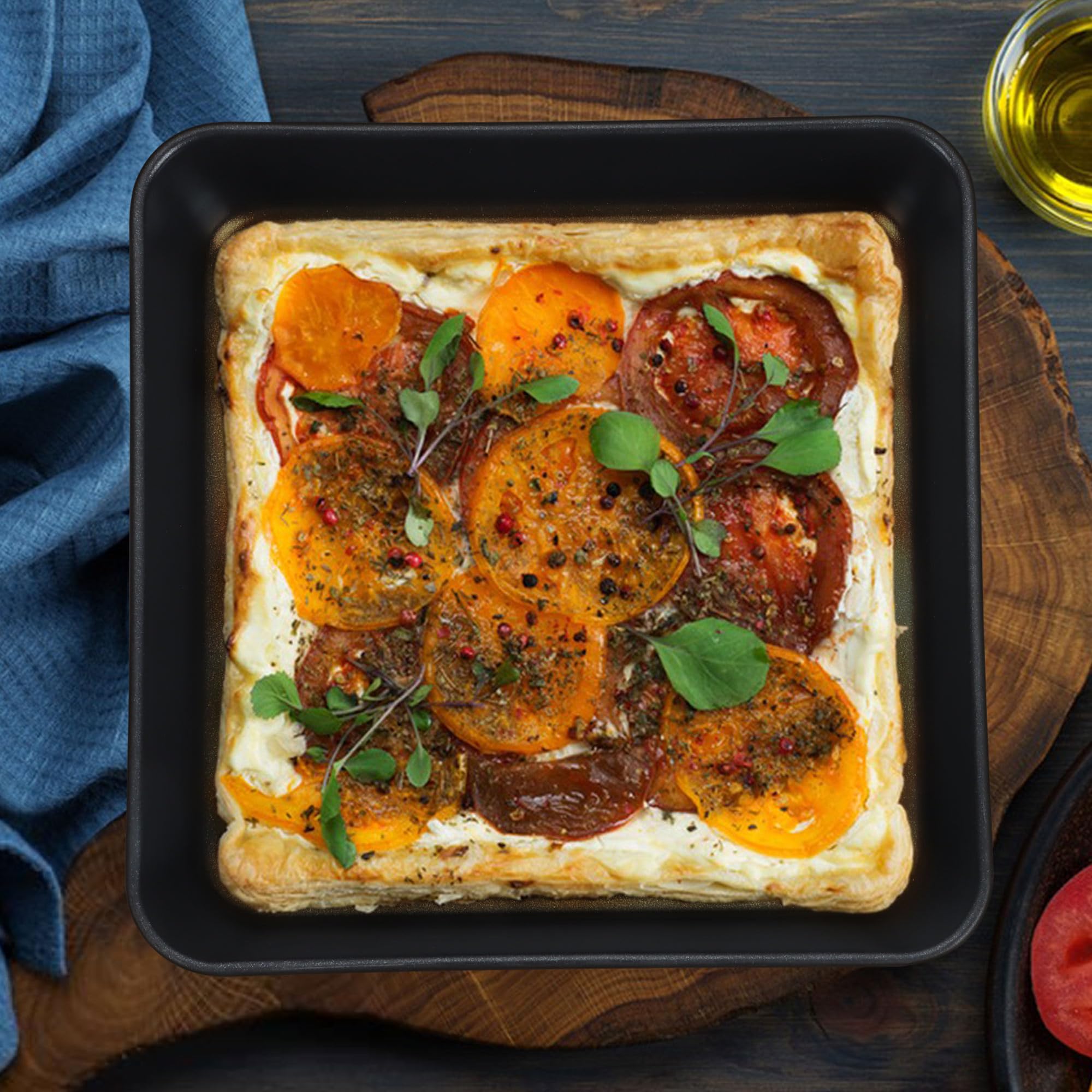 E-far nonstick release makes cleanup effortless after baking.