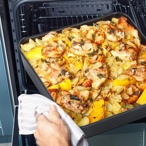 E-far lid demonstrates raised 1.2-inch design for better storage.