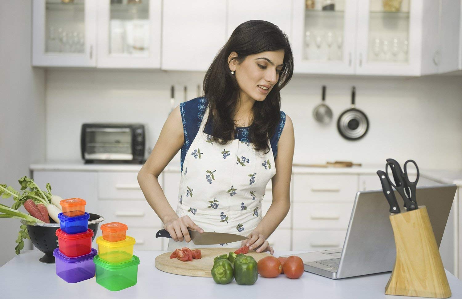 Efficient Nutrition Deluxe recipe eBook with 50+ meal ideas.