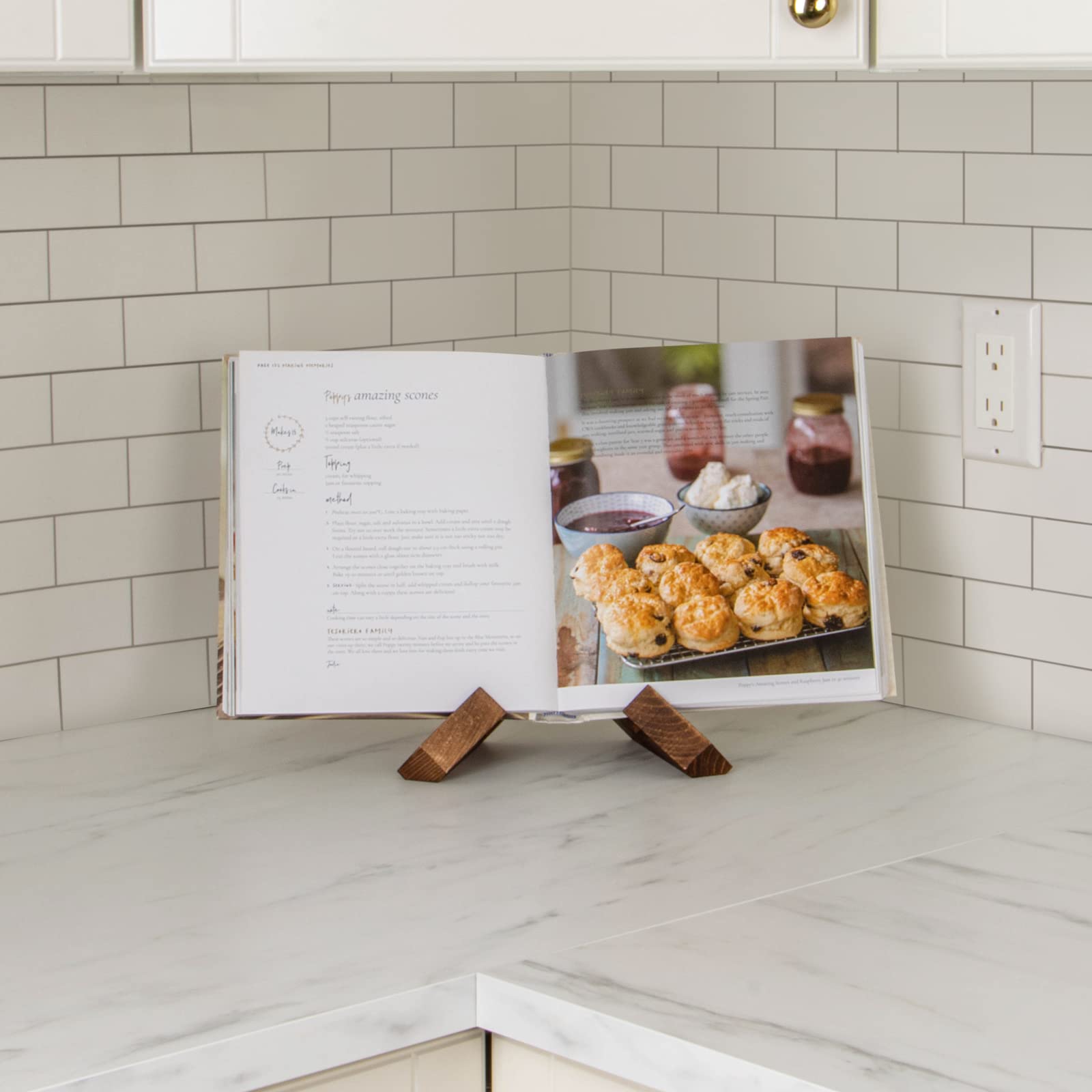 EFFORTICH cookbook stand gift idea emphasizes crafted quality for occasions.