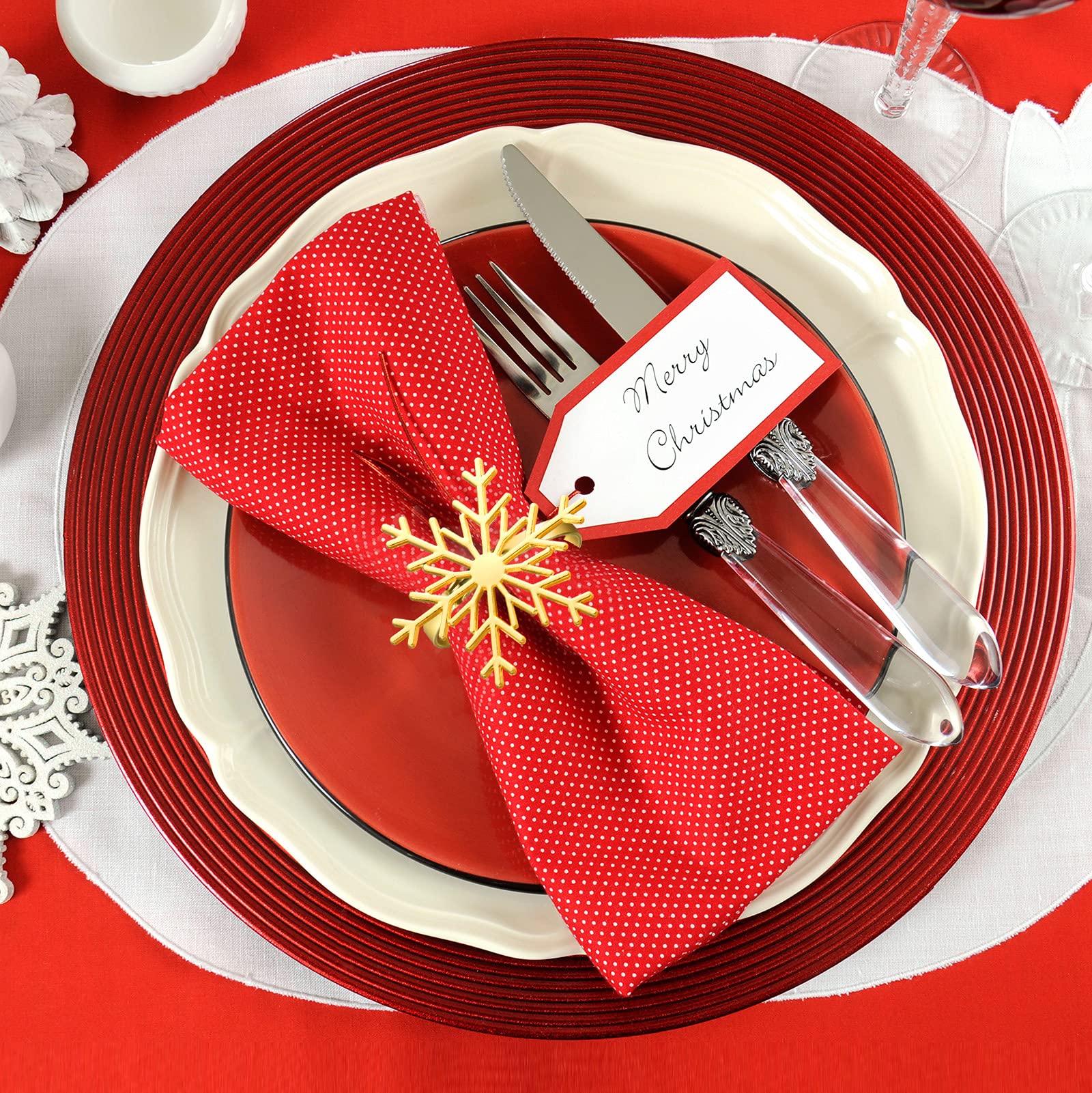 ELECLAND gold snowflake napkin ring pairs with napkins for elegant dining.