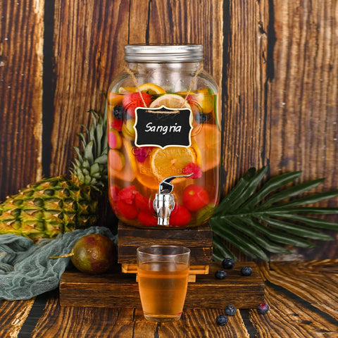 Eleganttime ice-safe glass dispenser keeps drinks cool without cracking.