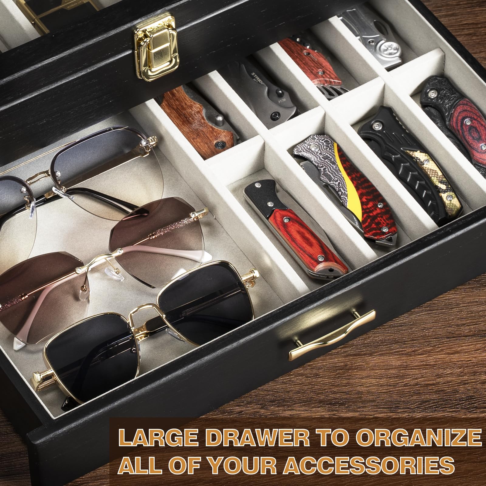 Emfogo glass window top allows admiring blades during daily tasks.