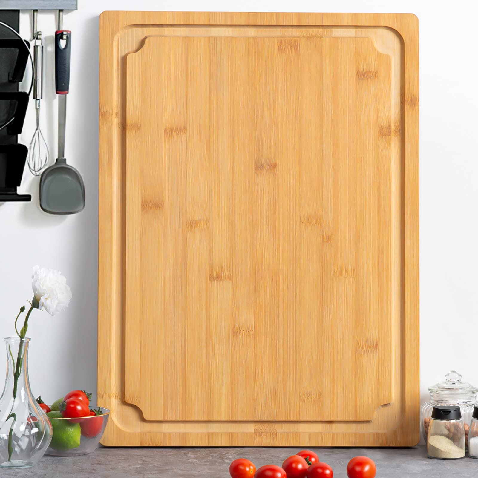 Empune bamboo cutting board, easy cleaning and conditioning for longevity