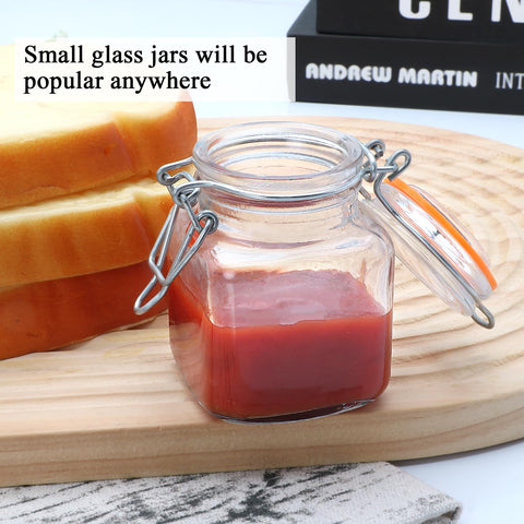 Versatile uses for Encheng jars: jams, nuts, beads