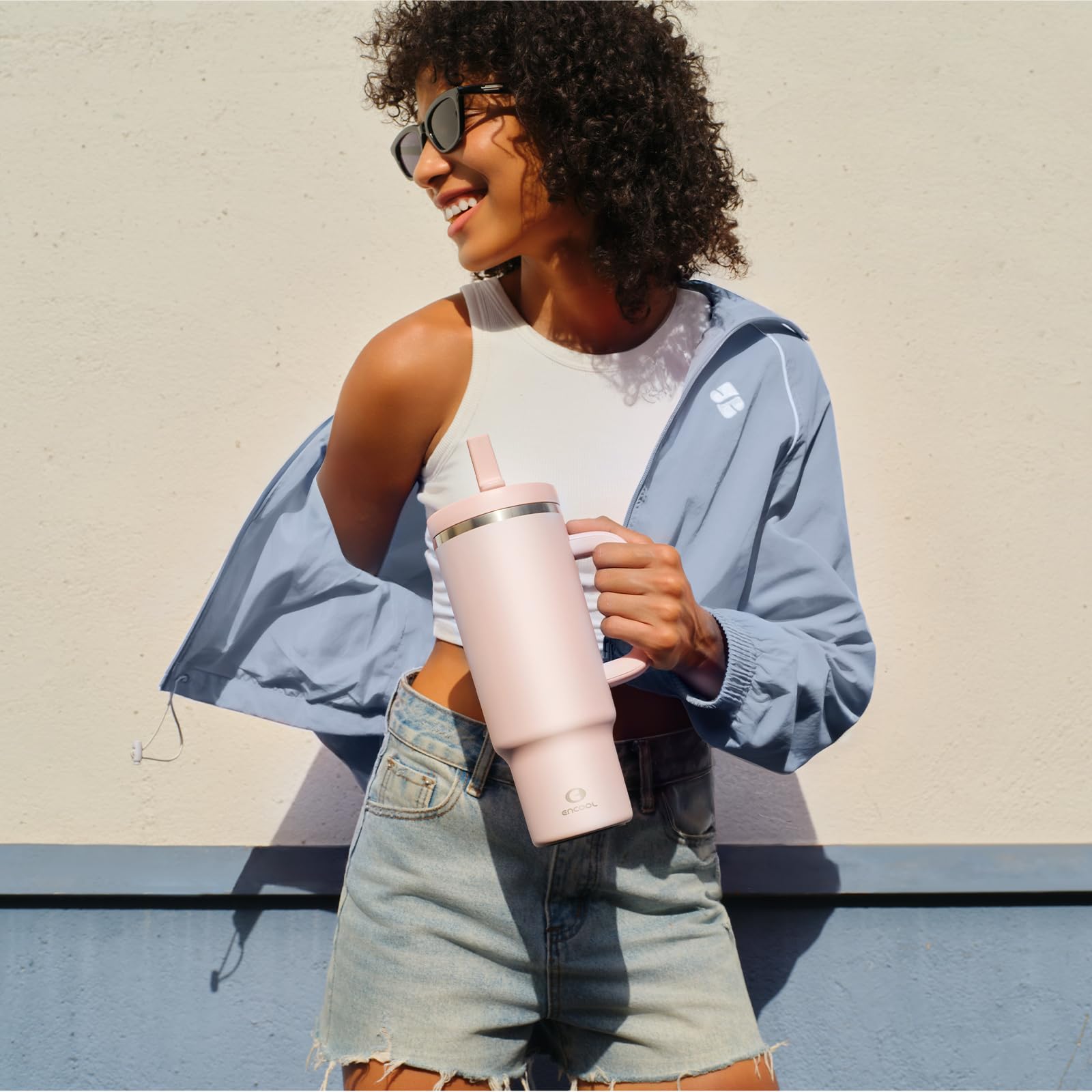 ENCOOL 40oz tumbler with leakproof lid for mess-free travel.