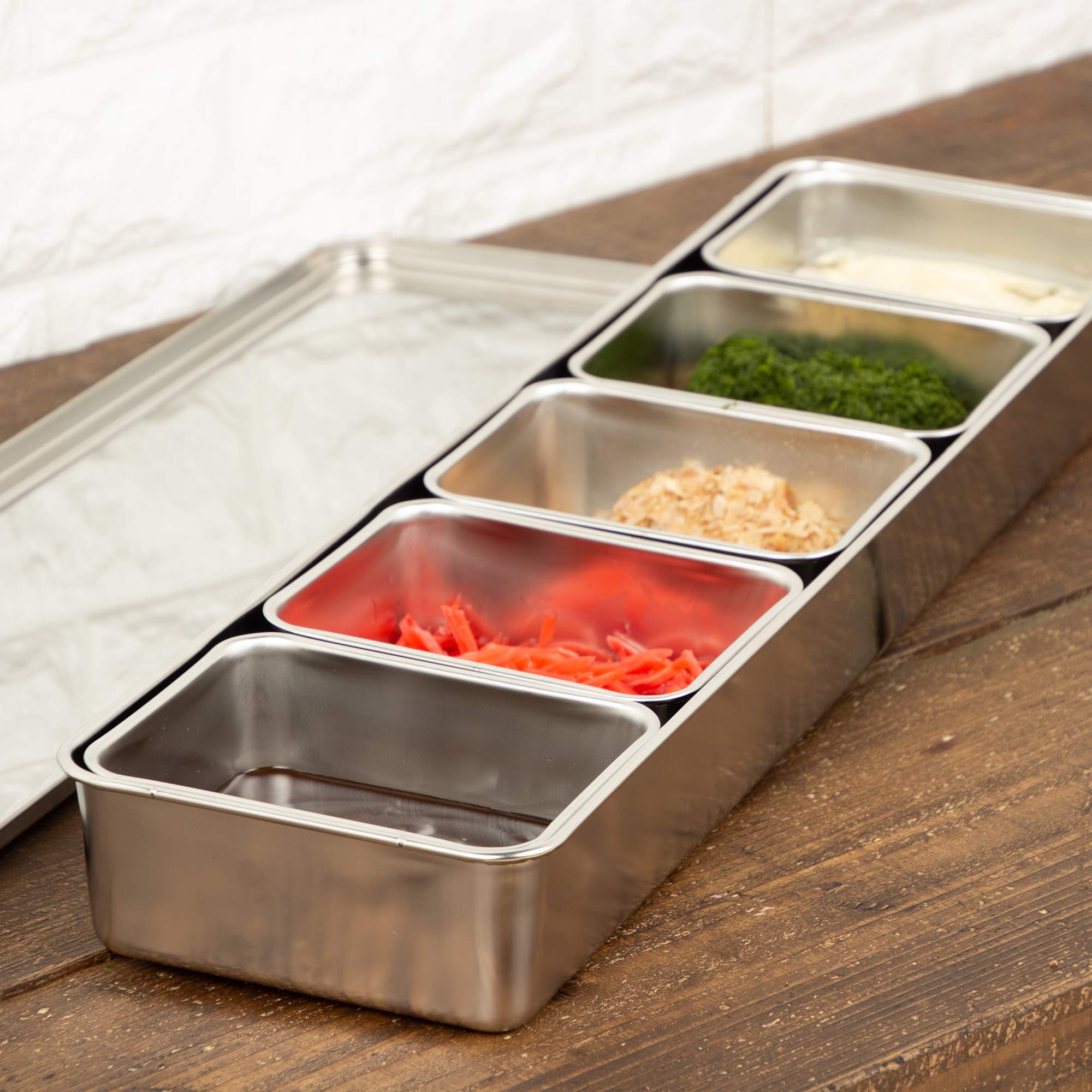 Endo Shoji AYK11004 compact storage container keeps counters tidy.