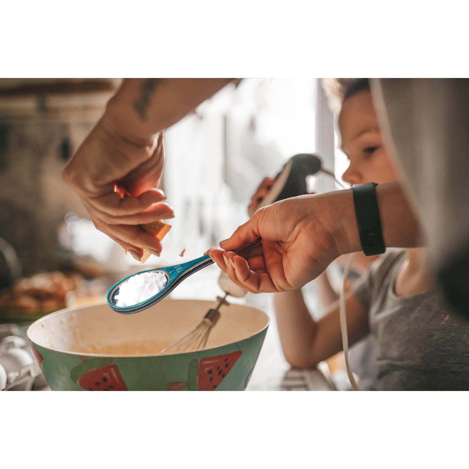 Esie Houzie turquoise measuring spoons as a charming gift