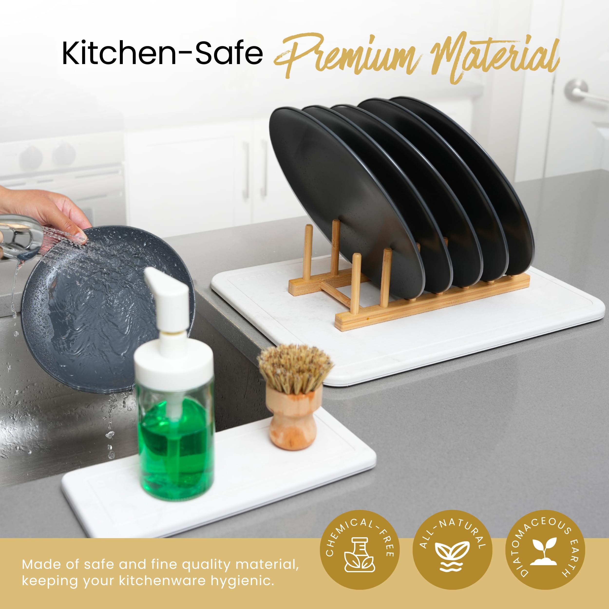 Essencoso non-slip rubber stands keep the mat in place during use.