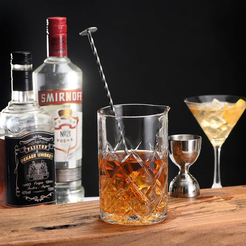Etens dishwasher-safe bar glass simplifies cleanup after busy service or home nights.
