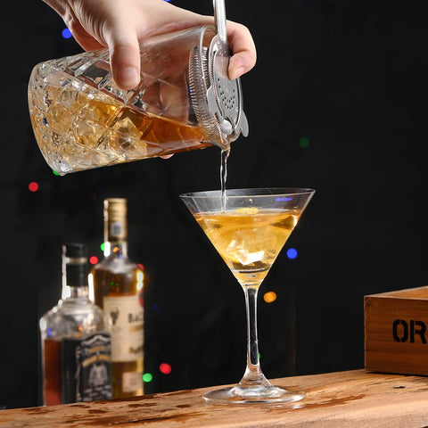 Etens professional crystal mixing pitcher helps craft martinis and Manhattans with ease.