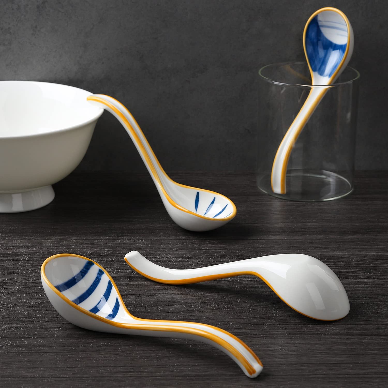 Evannt spoon pattern with ergonomic grip for comfortable dining