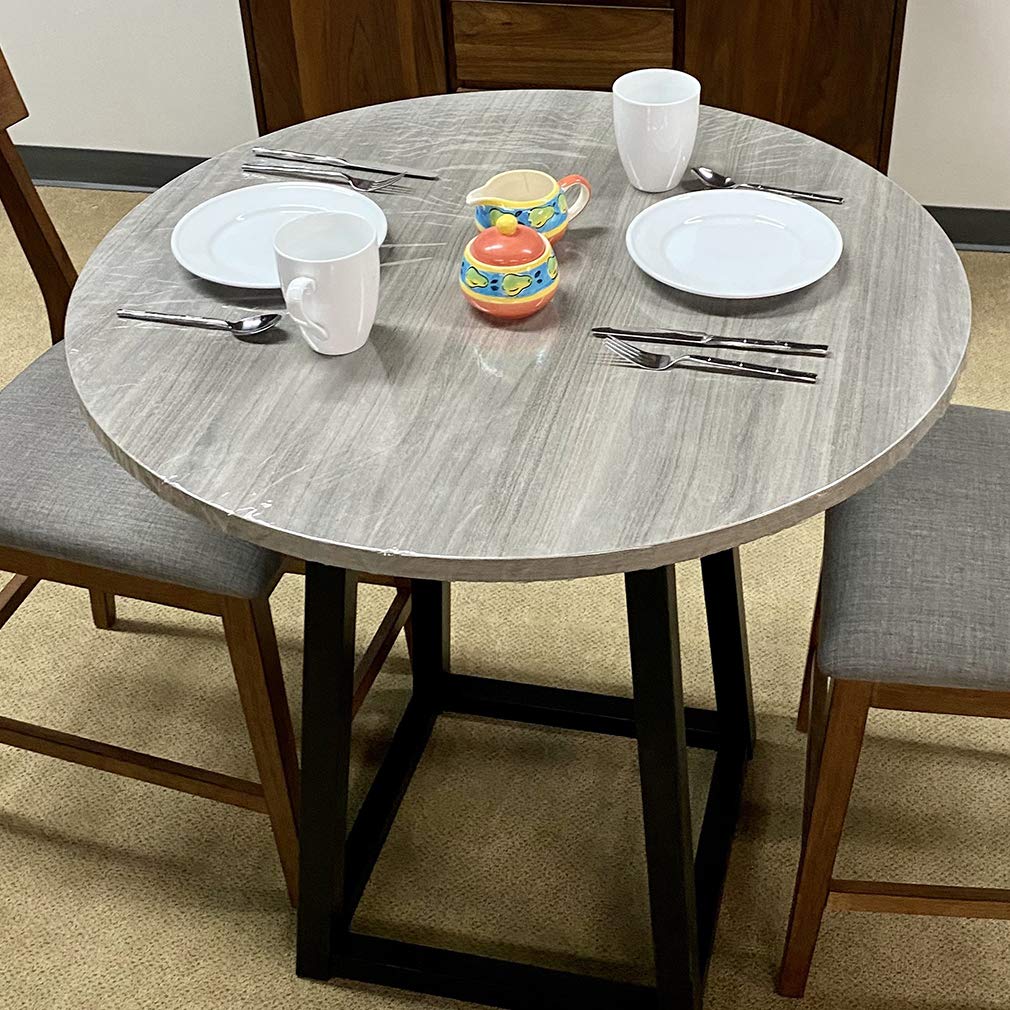 Evelots round table cover suits indoor and outdoor use for everyday dining.