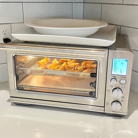 Evelots reusable liner provides spill protection during baking.