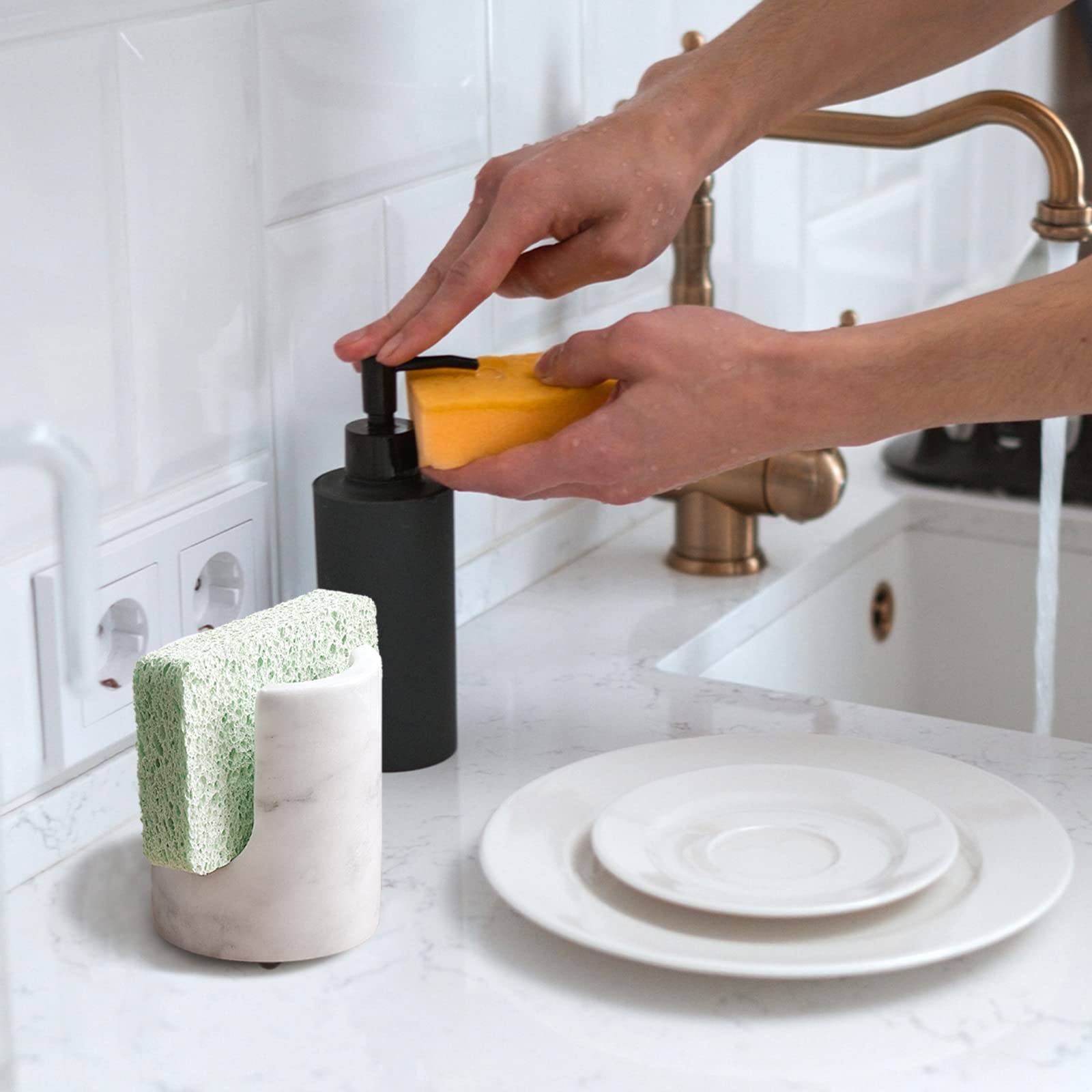EVERBBKING marble sponge holder closeup texture reveals unique pits and organic stone pattern.