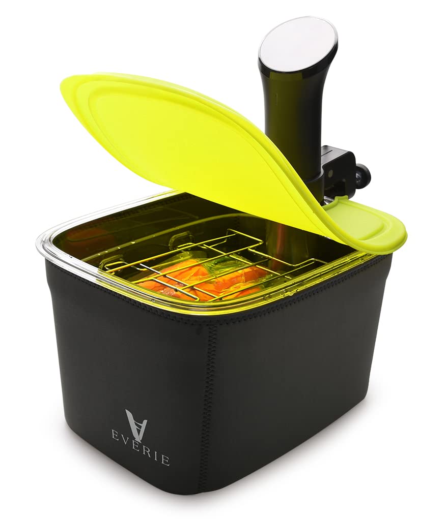 EVERIE 12-quart sous vide container for large batches of meals.