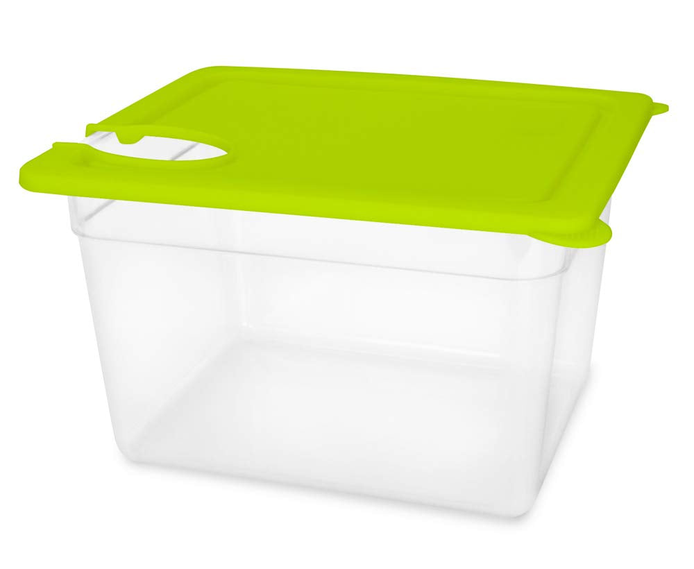 EVERIE stainless steel rack supports organized bags and steady circulation.