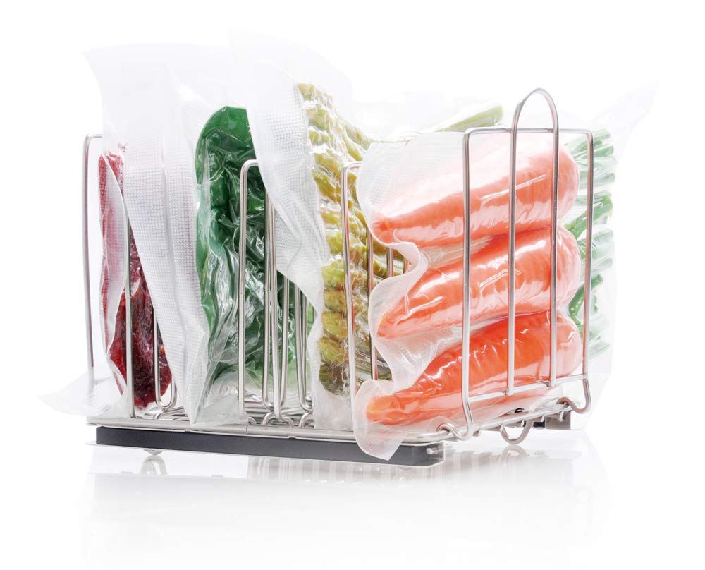 Everie compatibility extends to 12 Qt sous vide containers and larger pots.