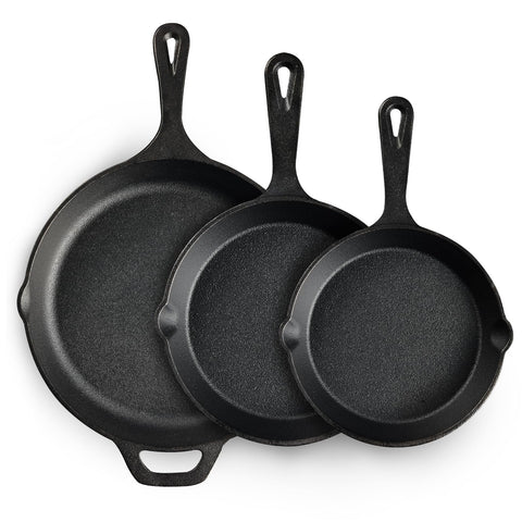 EWFEN 6-inch skillet close-up with seasoned surface for easy cooking