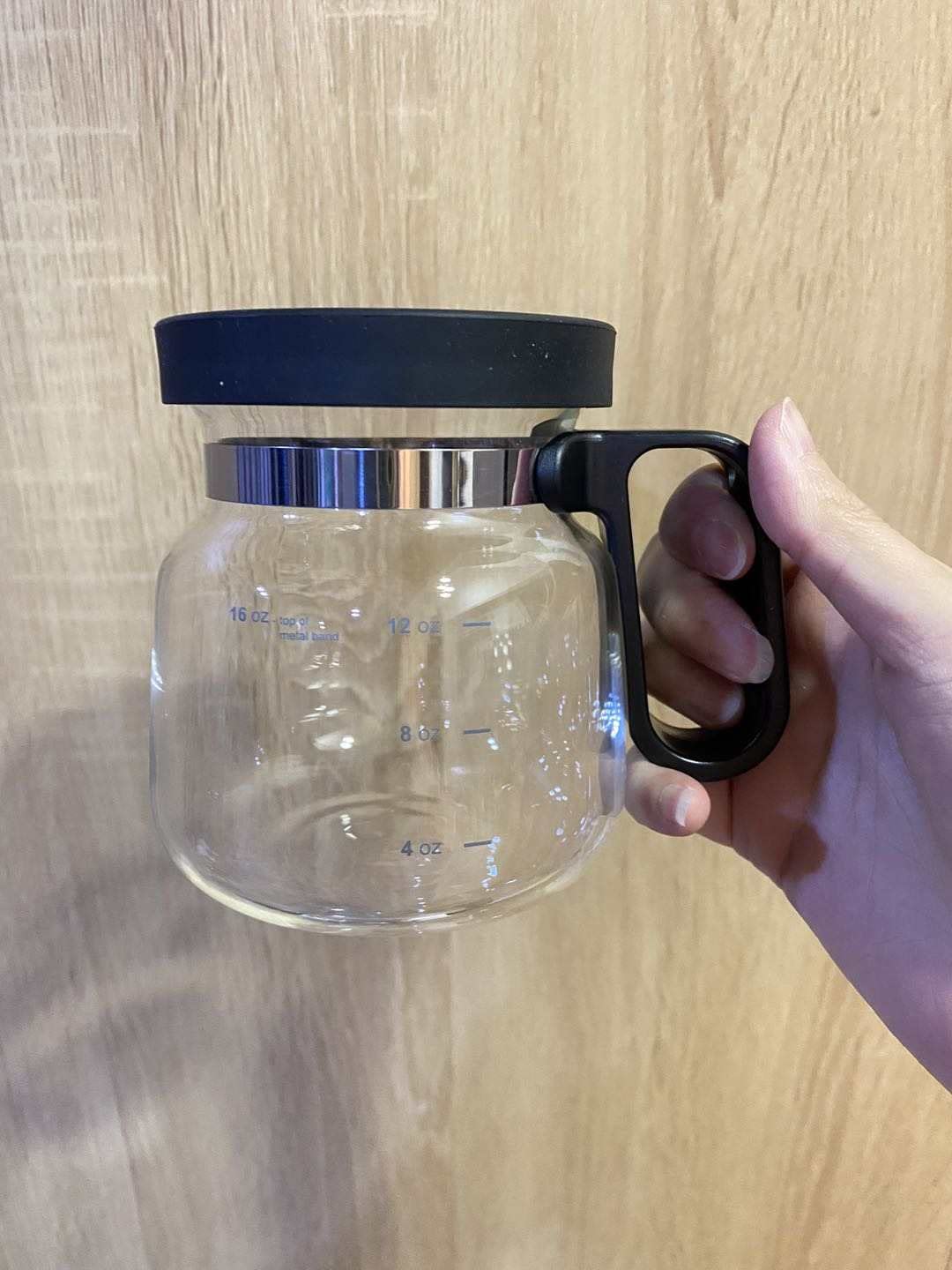 EXIGENT durable glass mug with comfortable grip enhances any kitchen.