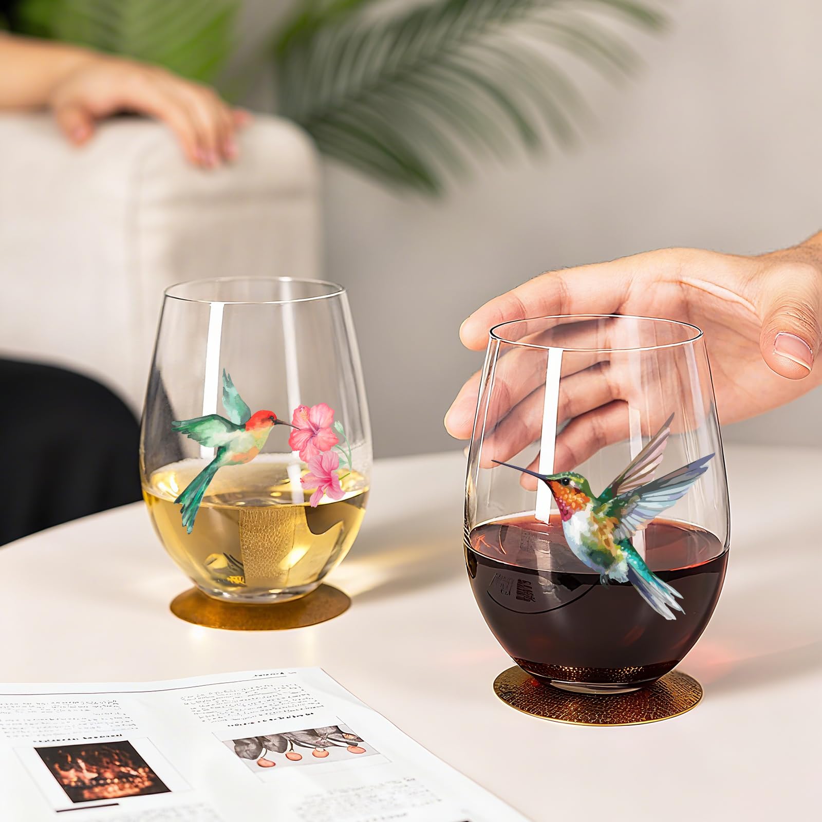 Facoyans gift-ready hummingbird wine glasses ideal for celebrations and thoughtful presents.