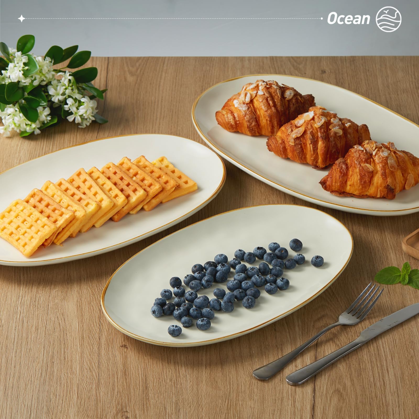 Famiware gift-ready oval platter for housewarmings.