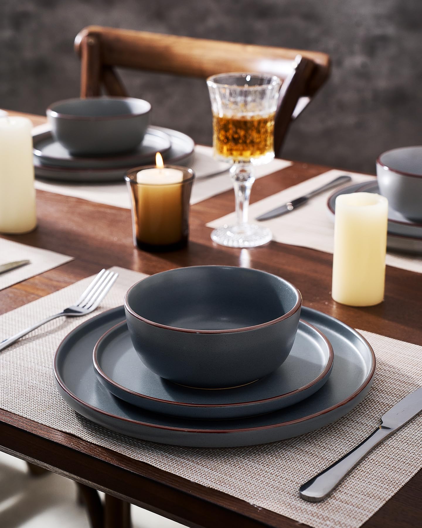Famiware Mercury cereal bowl showcases handcrafted edge for elegant table settings.