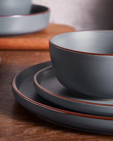 Famiware Mercury cereal bowl featuring warm tones and durable stoneware