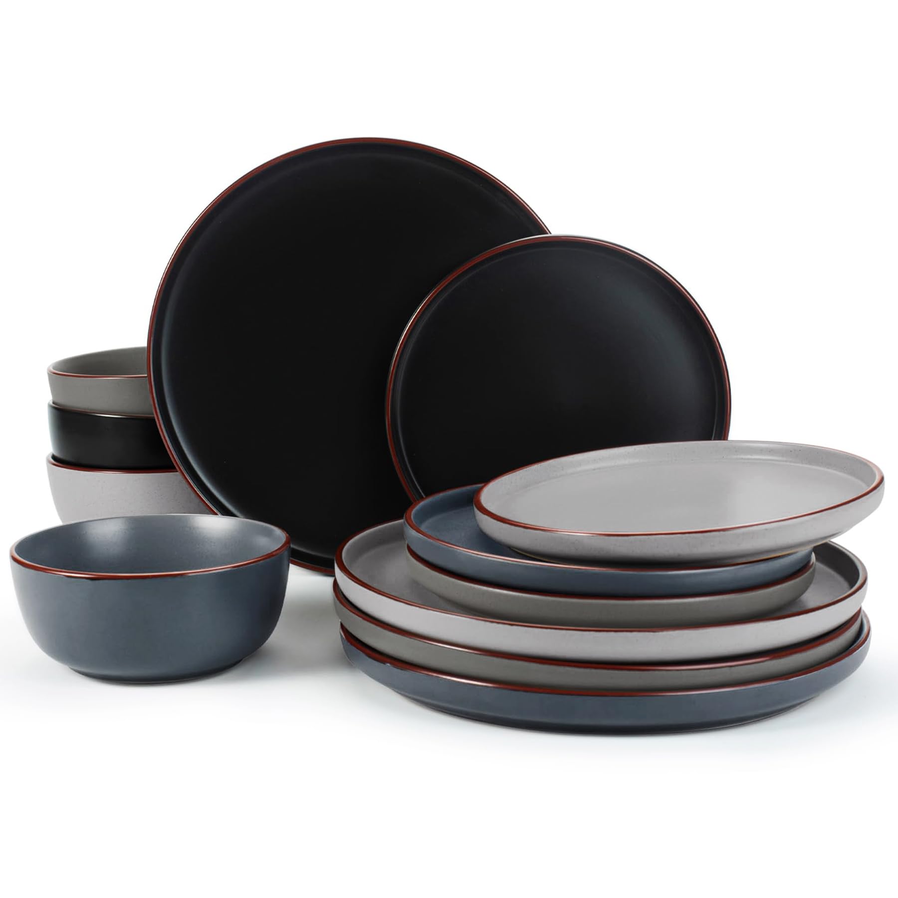 Famiware Mercury dinner plate with speckled glaze adds warmth to daily meals.