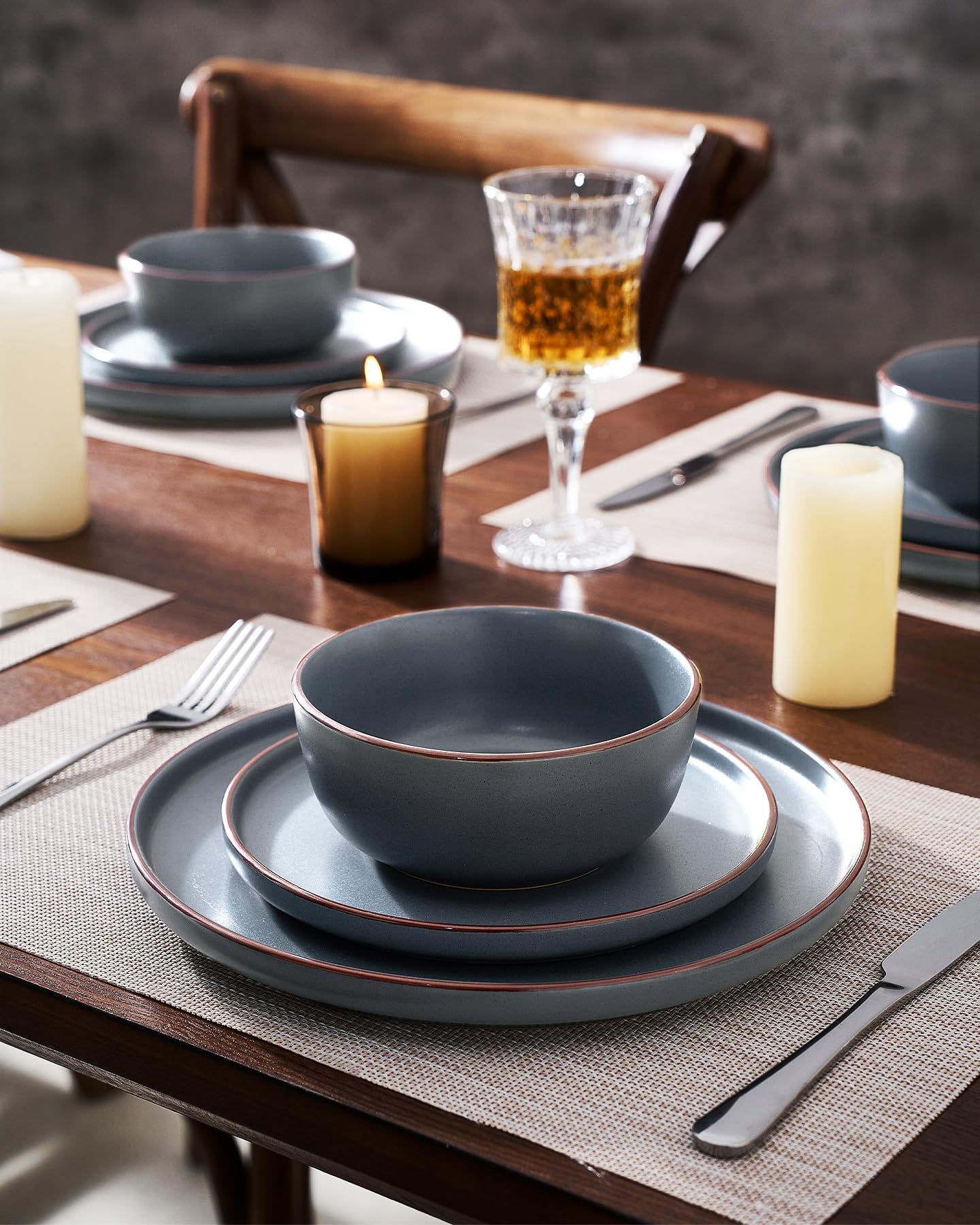 Close-up of Famiware Mercury glossy glaze and artisanal finish