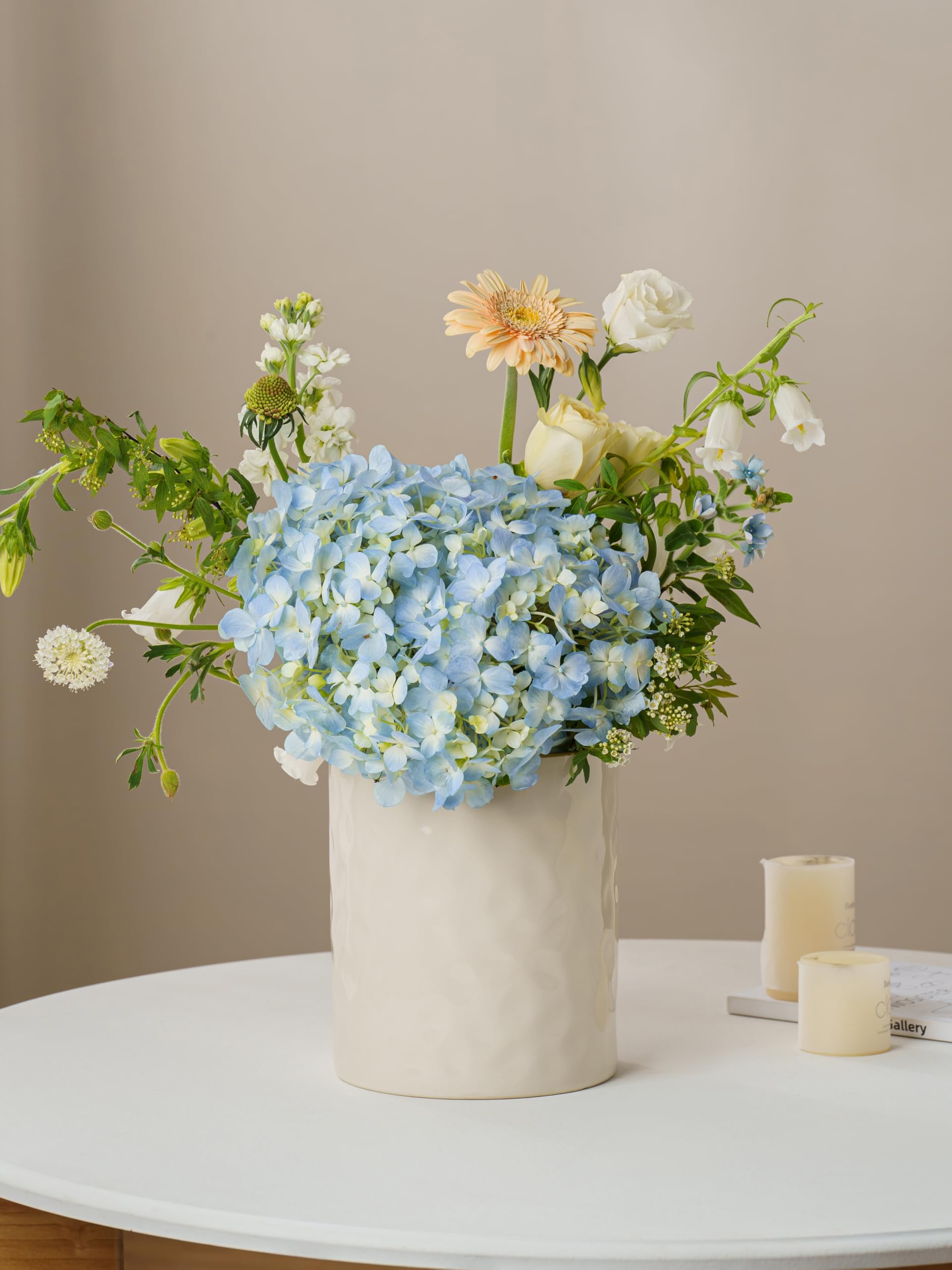 famiware Ocean Chic Modern Decor blends with kitchen styles for a refined look