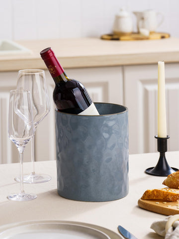 Famiware Ocean modern ceramic decor complements any kitchen style.