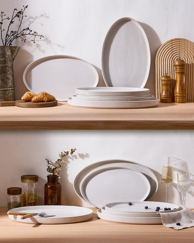 Famiware stackable platter with triple-layer packaging for safe storage.