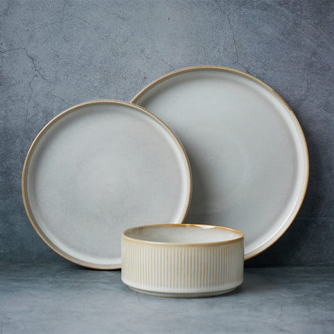 Famiware Star Dinnerware 10in dinner plate with smooth surface for daily meals