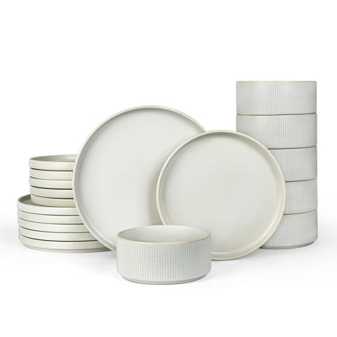 Famiware Star Plates and Bowls Set shows a stylish dining collection for family meals