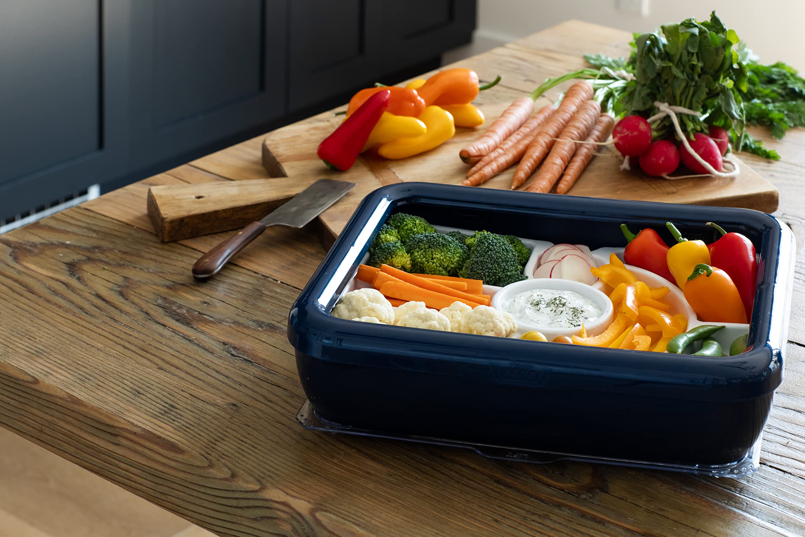 Fancy Panz tray ideal for tailgate and picnic entertaining.