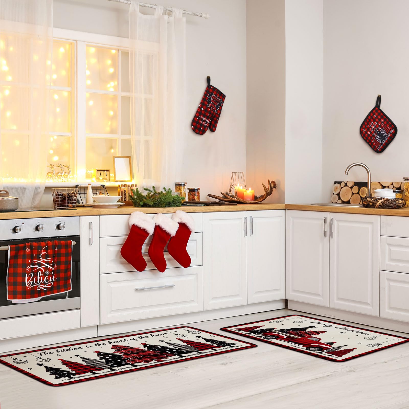 Fanfanwin Christmas towels feature vibrant patterns for daily kitchen use