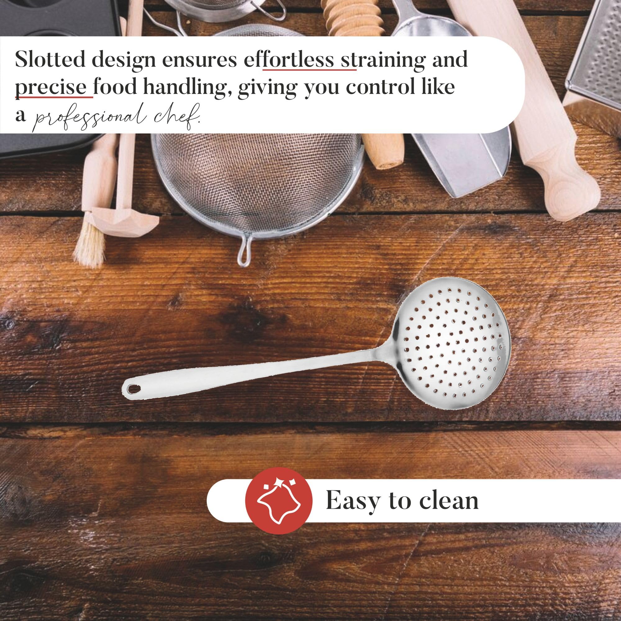 Farberware skimmer handling small foods with minimal splashing.