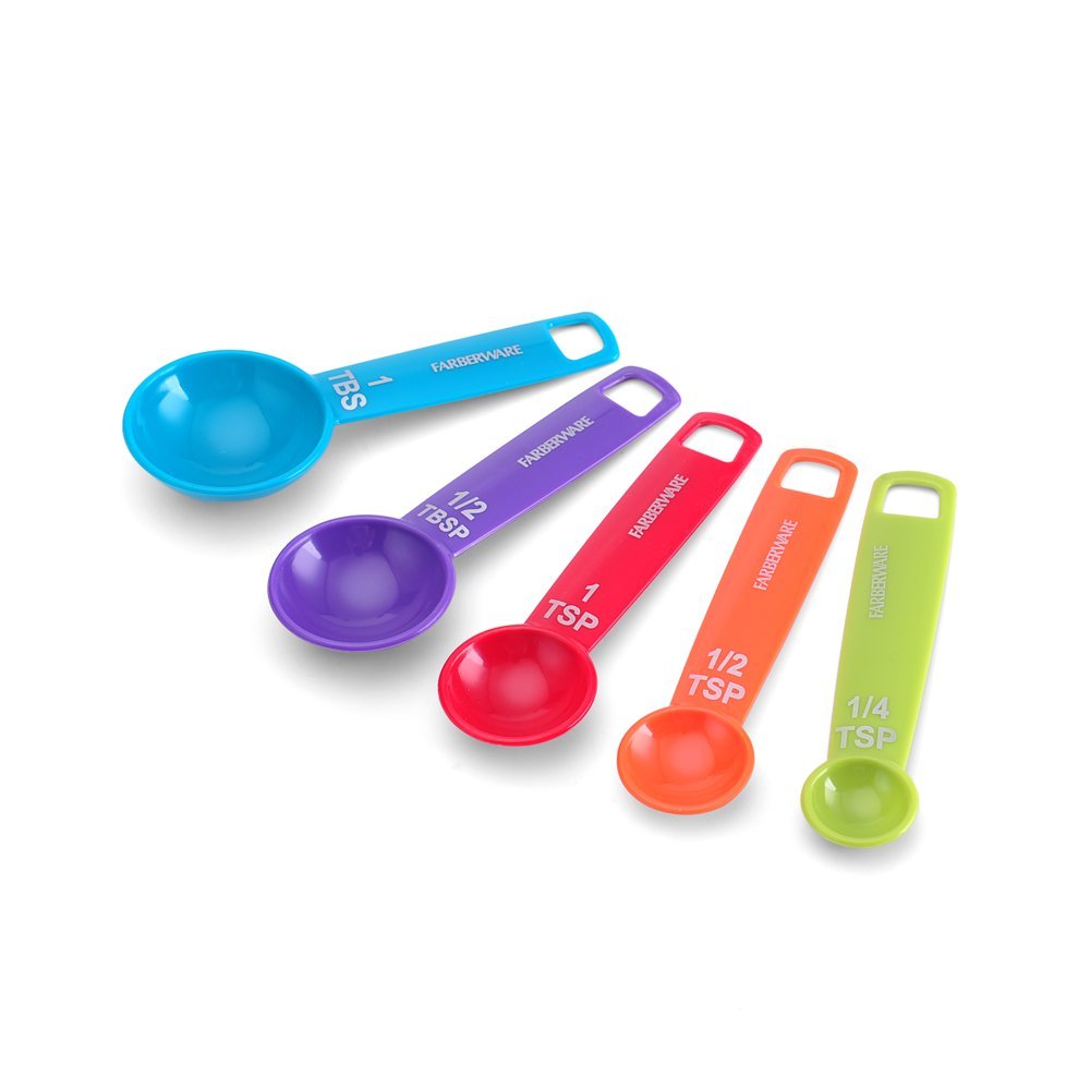 Farberware 5-piece spoons offer quick, accurate measures for recipes