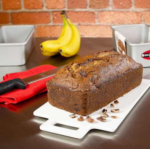 Fat Daddio's BP-5643 loaf pan oven-ready for versatile baking