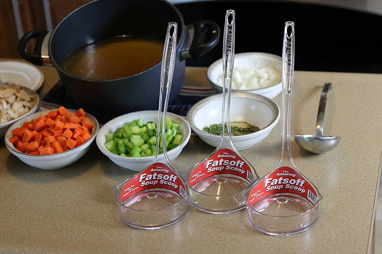 Fatsoff Soup Scoop clears broth quickly for cleaner bowls.