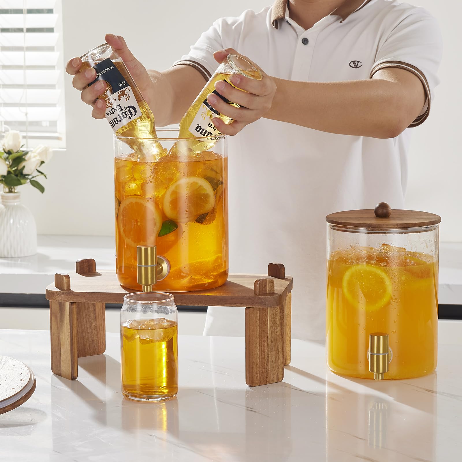 FavorFlavor 1-gallon capacity ideal for lemonade and tea