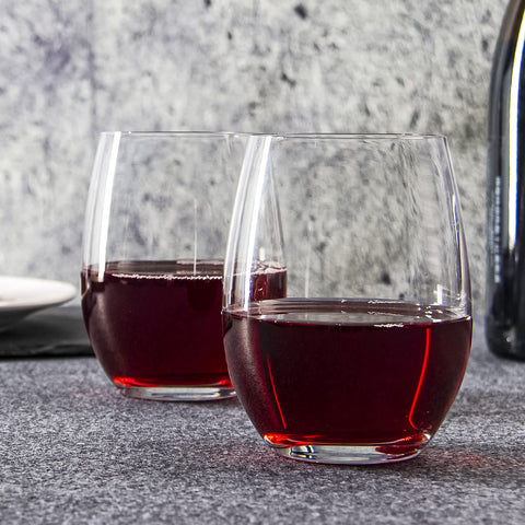FAWLES ultra-thin rim directs wine flow toward palate for nuanced tasting