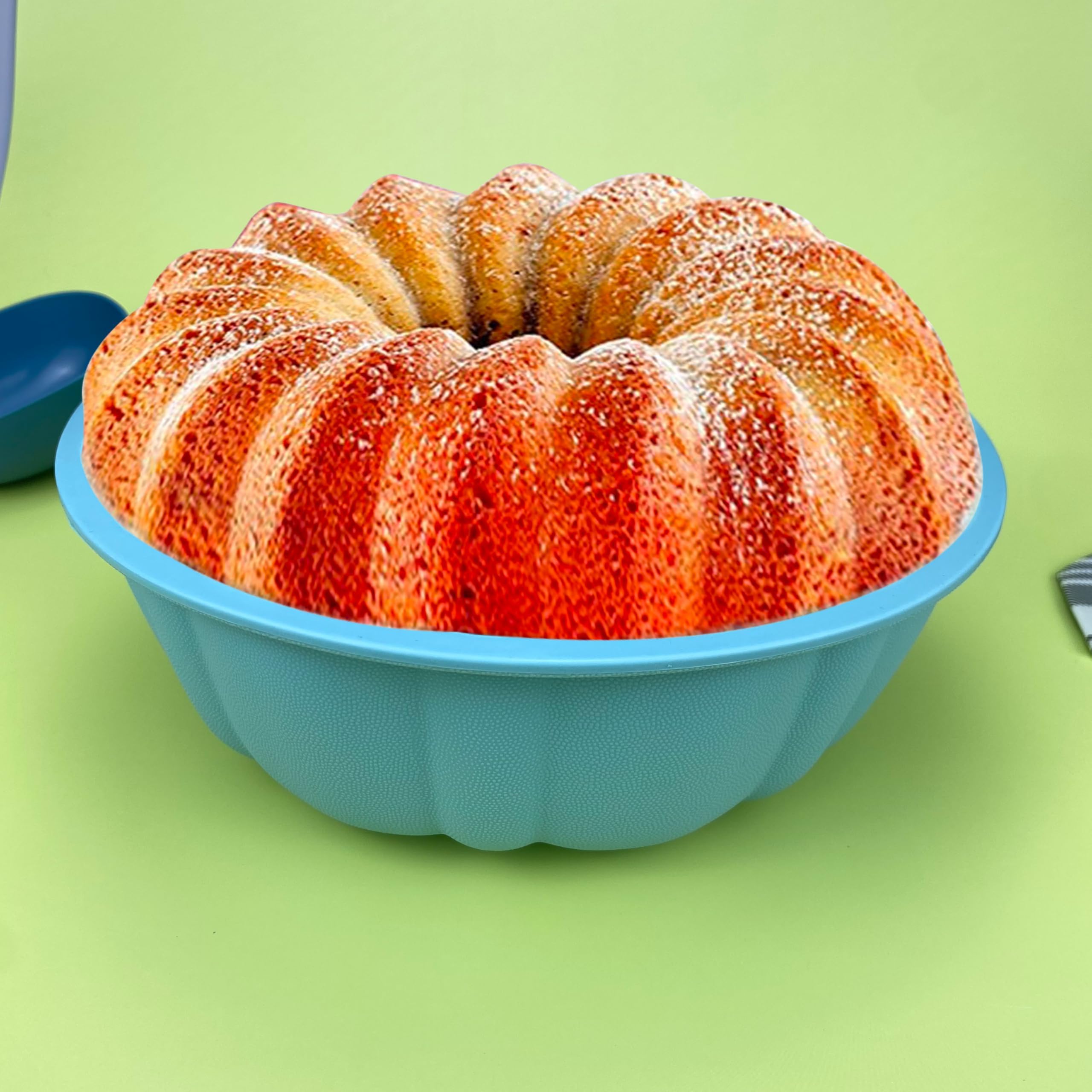 FCAIBEAR bundt pan for decorative cakes with smooth release