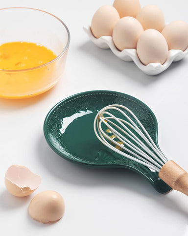 FE FUN ELEMENTS dishwasher-safe spoon rest for easy kitchen cleanup