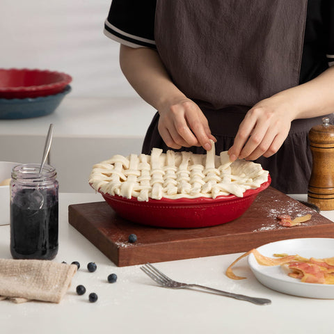 FE Fun Elements glazed non-stick surface eases cleanup after baking.