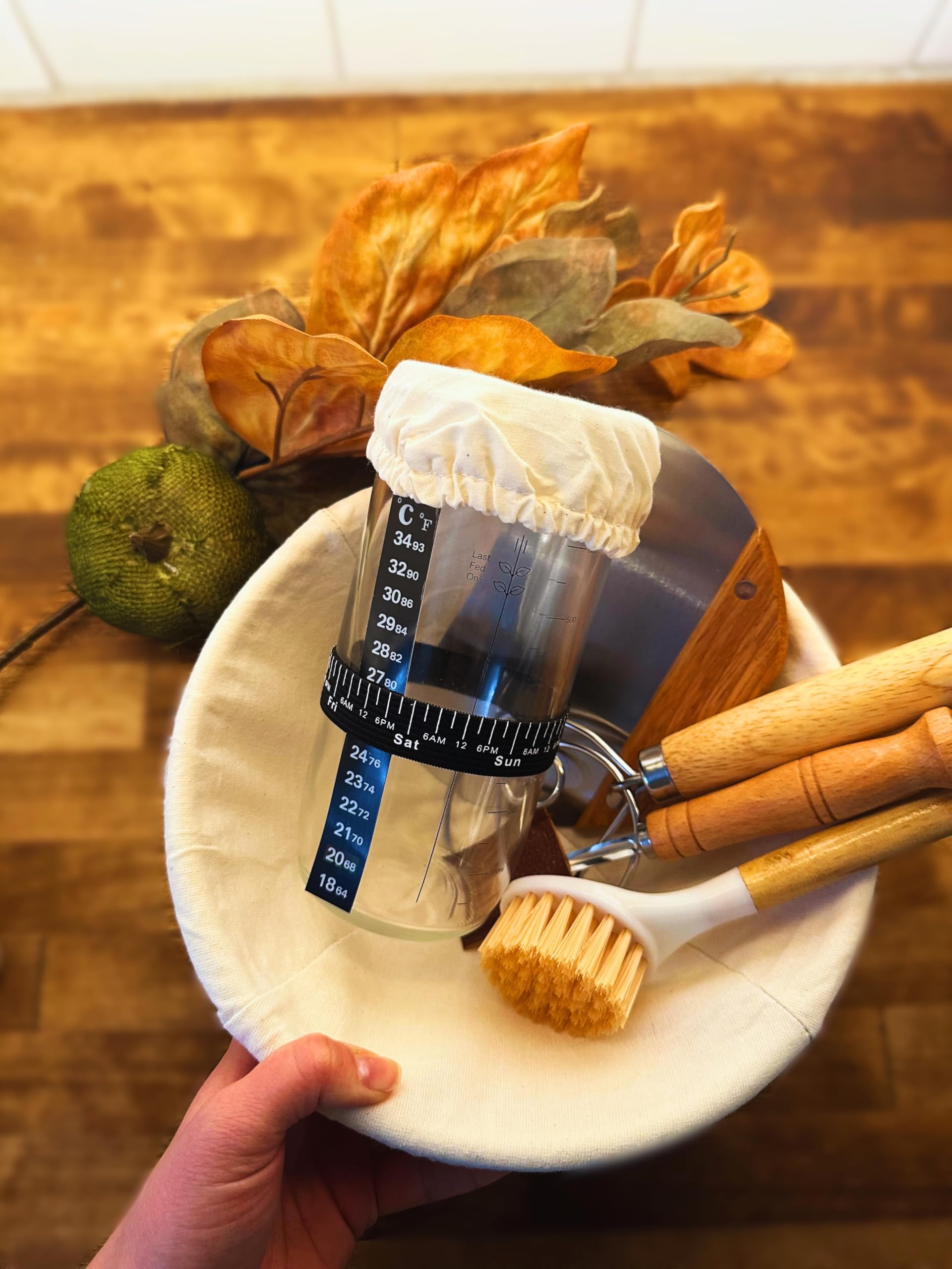 Feastmate silicone dough scraper for tidy dough handling